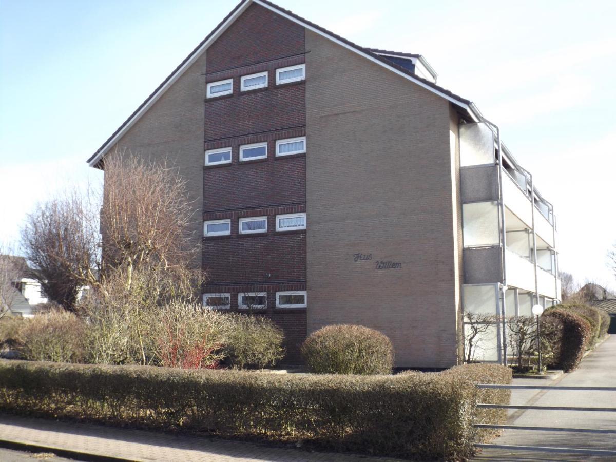 Hus Willem Busum Luaran gambar